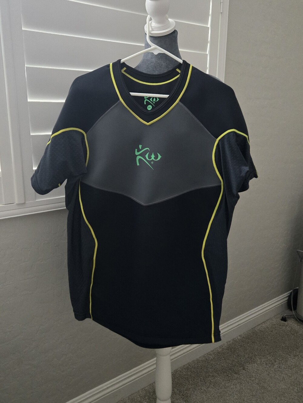 Kutting Weight Sauna S/S Workout Shirt, NWOT